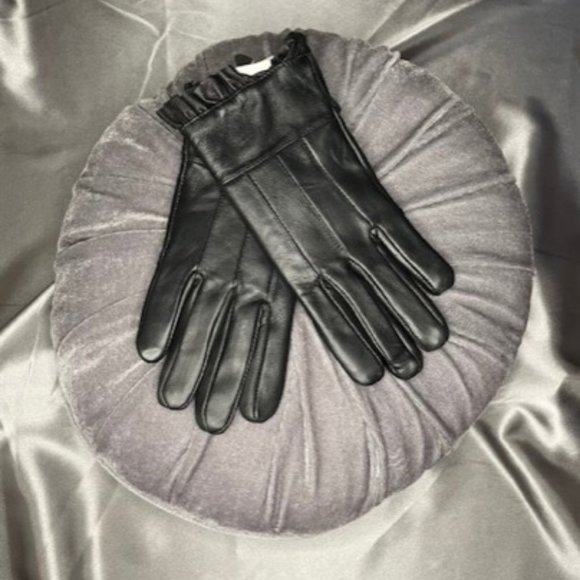 Black Leather Gloves, Size M - Picture 1 of 4